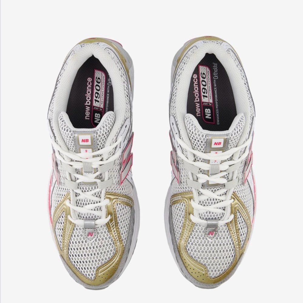 New Balance White and Pink Athletic Shoes Retro-Inspired Design